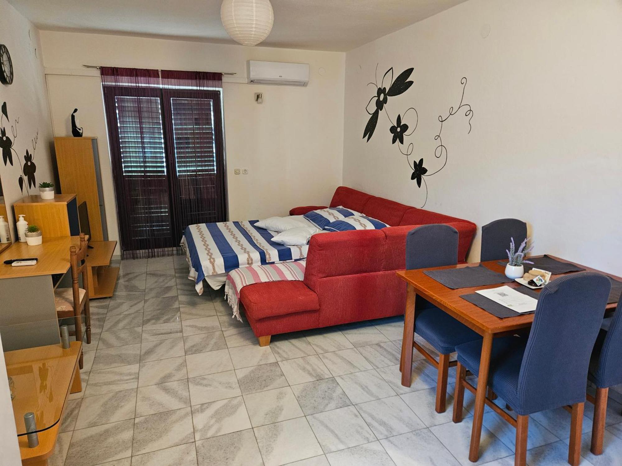 Apartmani Podobnik 克罗诺维察 外观 照片