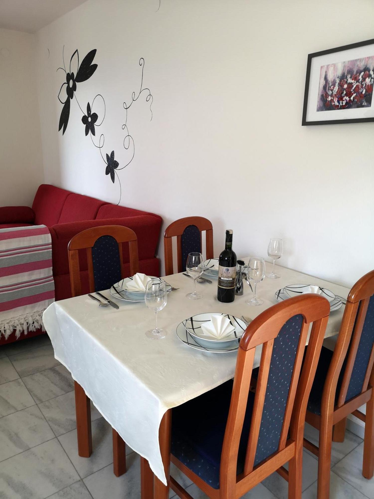 Apartmani Podobnik 克罗诺维察 外观 照片