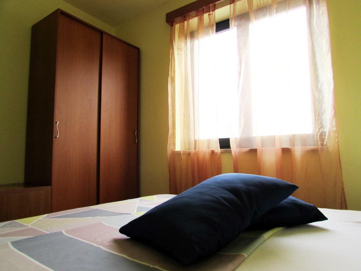 Apartmani Podobnik 克罗诺维察 外观 照片